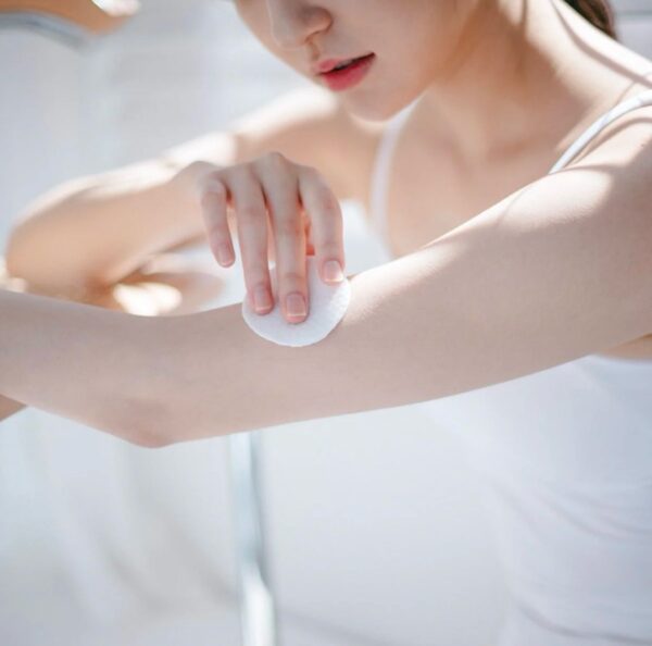 Celimax - One Step Body Brightening Pad 60ea - Imagen 2