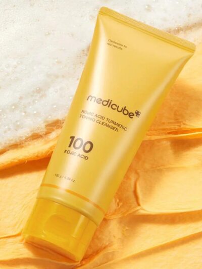 Medicube – Kojic Acid Turmeric Tonning Cleanse ( Unifica y Reduce Manchas)